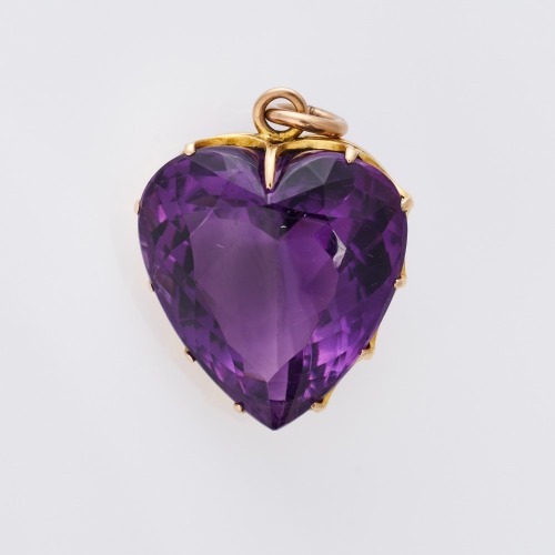 9ct Yellow Gold, 0.49ct Amethyst Heart Pendant