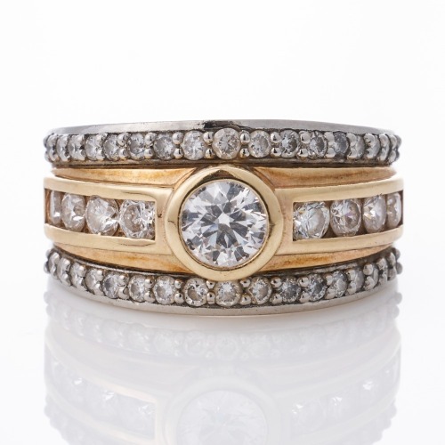 18ct Yellow Gold / Platinum, NZ Made, 1.72ct Diamond Dress Ring