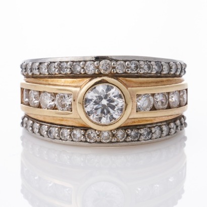 18ct Yellow Gold / Platinum, NZ Made, 1.72ct Diamond Dress Ring