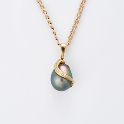 9ct Yellow Gold, Black South Sea Pearl Pendant on 55cm Anchor Link Chain