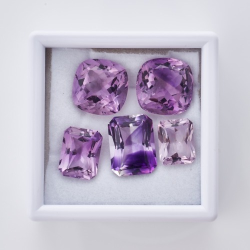 Parcel of Five, Loose, Mixed Cut Amethyst, totalling 50.07cts