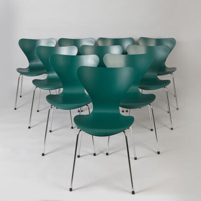 A Set of Ten Arne Jacobsen for Fritz Hansen 'Series 7' Chairs