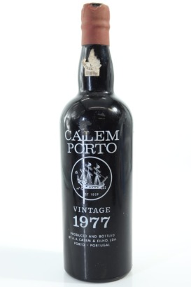 (1) 1977 Calem Vintage Port, Portugal, 20% ABV (CC)