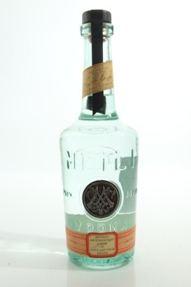 (1) Meili Vodka, USA, 750ml, 40% ABV