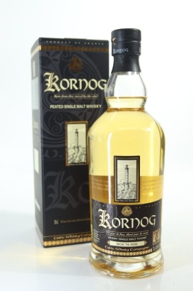 (1) Glann Ar Mor 'Kornog' Roc'h Hir Peated Single Malt Whisky, Brittany, 46% ABV