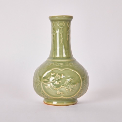 A Chinese Early Qing Dynasty Longquan Celadon &lsquo;Floral&rsquo; Vase