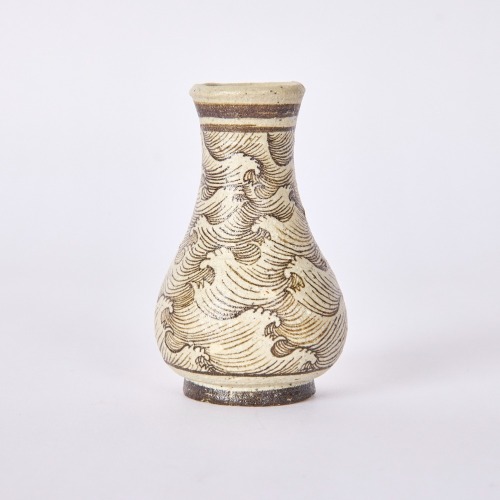 A Chinese Song Dynasty Cizhou Small Bottle