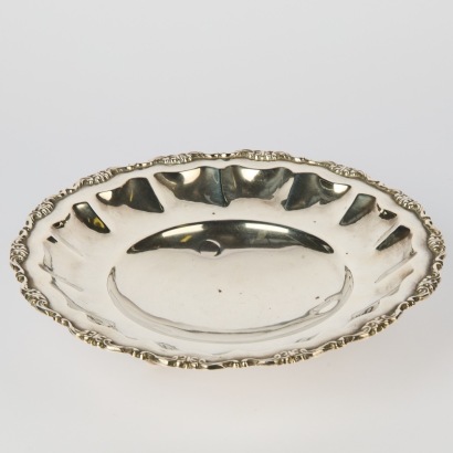 A 925 Silver Bowl on Three Feet 0.332kg