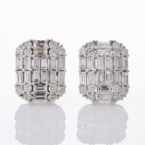 18ct White Gold, 2.00ct Diamond Cluster Earrings