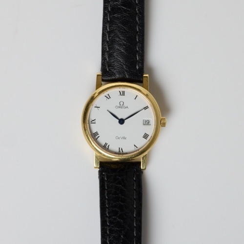 18ct Yellow Gold, 25mm OMEGA DeVille Ladies Wristwatch, circa 1993