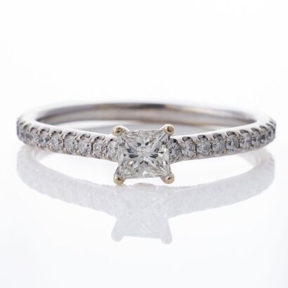 Michael Hill, 14ct White Gold, 0.45ct Princess Cut Diamond / 0.50ct Diamond Ring