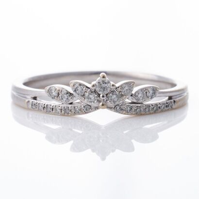 Michael Hill, 10ct White Gold, Fancy 0.23ct Diamond Band