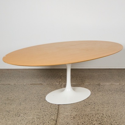 An Eero Saarinen Style Tulip Table