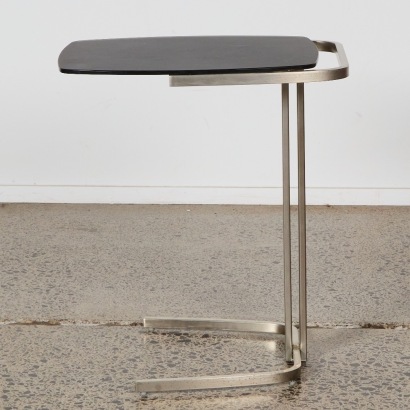 A Modern Minimal Side Table