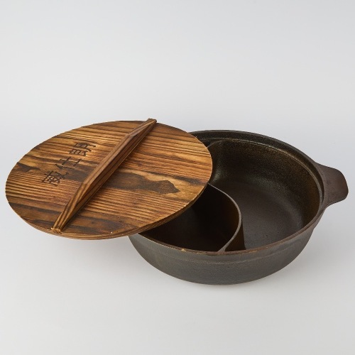 A Cast Iron Deep Compartment Pan