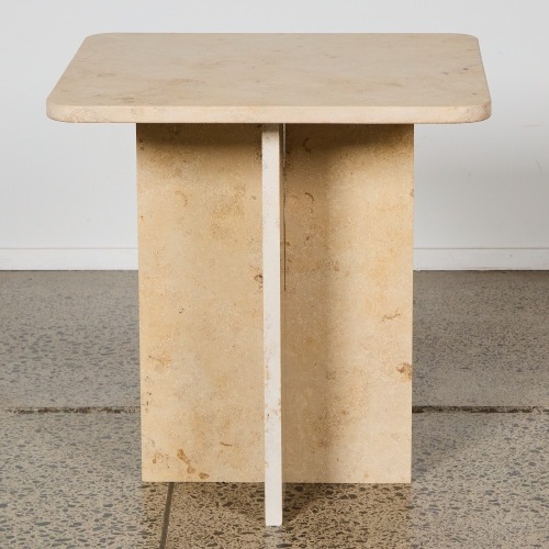 An OxMonts Jurassica Bavaria Table