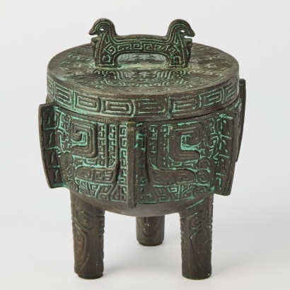 A Mid-Century James Mont Style Lidded Vessel