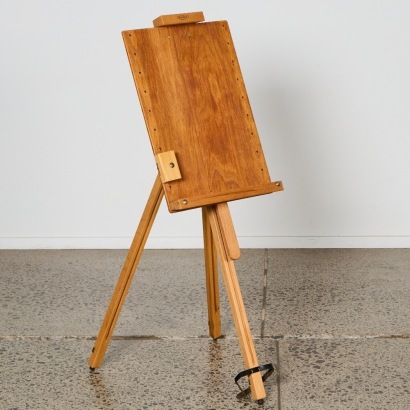 An Artist's Mabef M-26 Field Sketching Easel, Italy