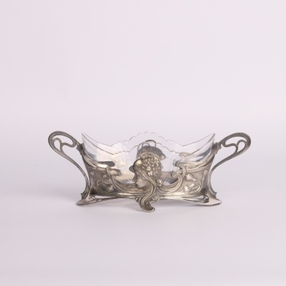 An Art Nouveau Silver Plated Flower Dish