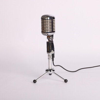 A Vintage Style Birdcage Microphone