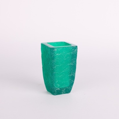 A Chan Andressend Resin Yapa Vase