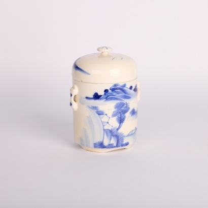 A Vintage Porcelain Tea Caddy