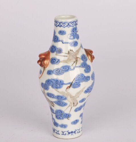 A 20th-Century Chinese Famille-Rose 'Crane' Small Vase