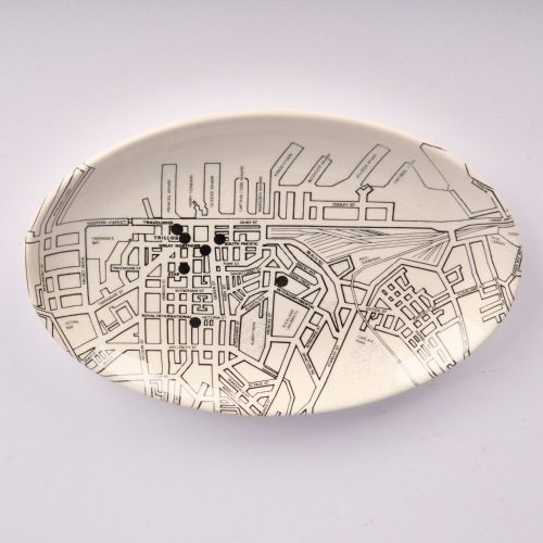A Crown Lynn Trillos Auckland Map Plate