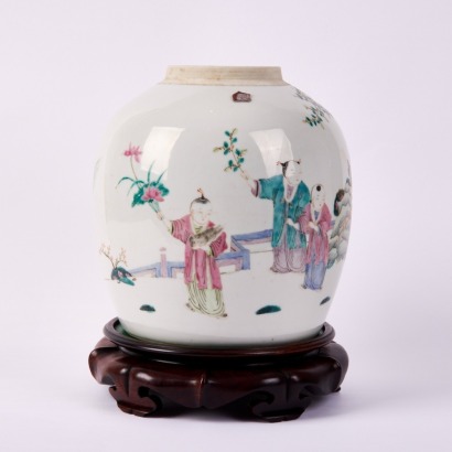 A Chinese Qing Dynasty Famille Rose &lsquo;Figural&rsquo; Jar (With Original Wooden Stand)