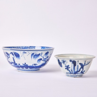 A Set of Two Chinese Blue and White Bowls