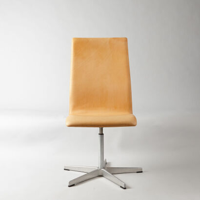 An Arne Jacobsen for Fritz Hansen Oxford Chair