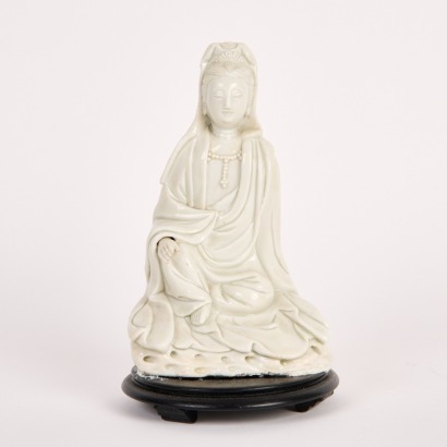 A Chinese 19th Century Qing Dynasty Dehua Seated Guanyin