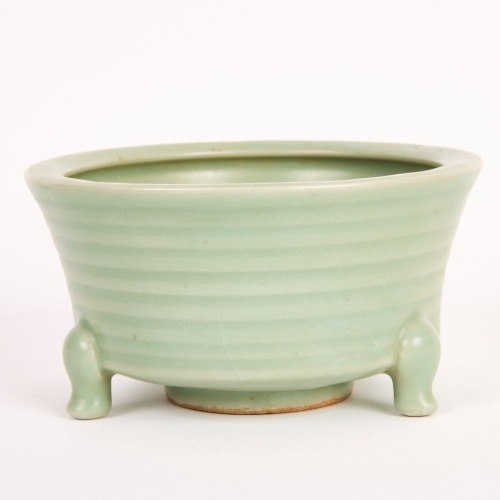 A Chinese Song Dynasty Longquan Celadon Tripod Censer