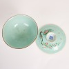A Chinese 18th Century Qing Dynasty Qianlong Period Famille Rose 'Floral' Covered Bowl - 3
