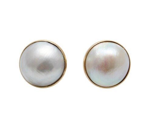 18ct Mabe Pearl Earrings