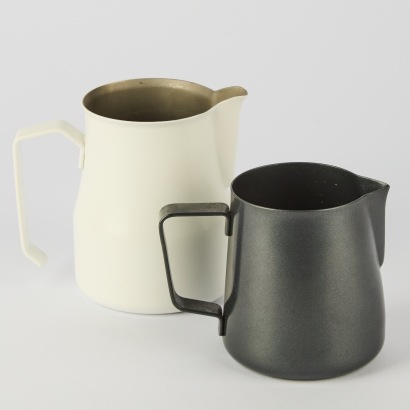 A Motta Black and White Coffee Milk Steaming Jugs