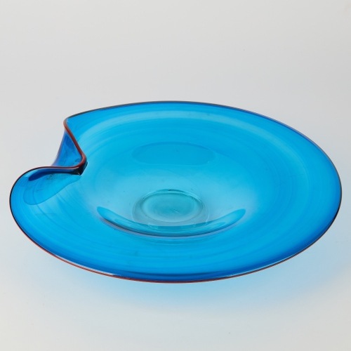 A Garry Nash 93 Large Lipped Footed Art Glass Bowl