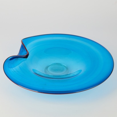 A Garry Nash 93 Large Lipped Footed Art Glass Bowl
