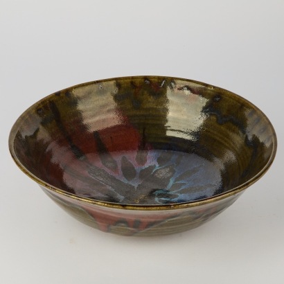 A Peter Selwyn Pottery Bowl