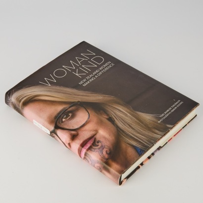 Woman Kind: New Zealand Women Making a Difference by Margie Thomson
