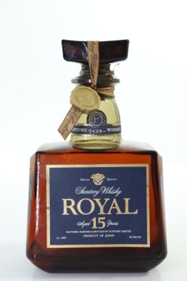 (1) Suntory Royal 15 Year Old Blended Whisky, Japan, 43% ABV