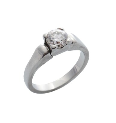 Platinum Diamond Solitaire Ring