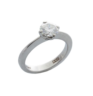 Platinum Diamond Solitaire Ring