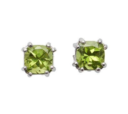 9ct White Gold Peridot Stud Earrings