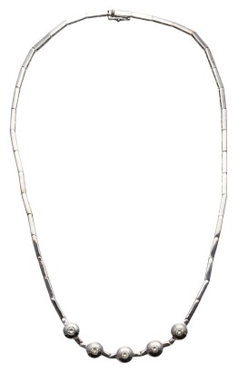 14ct White Gold Diamond Necklace