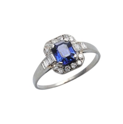 Platinum Vintage Sapphire and Diamond Ring