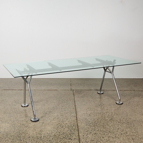 A Nomos Desk by Norman Foster for Tecno