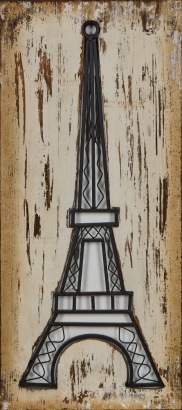 A Rustic Eiffel Tower Wall Hanging