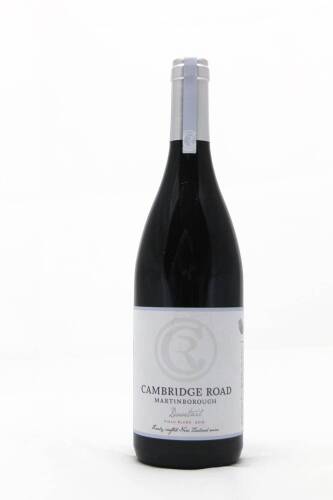 (1) 2010 Cambridge Road 'Dovetail' Pinot Noir/Syrah