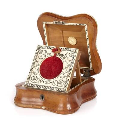 A Good Victorian Ornate Wooden Travelling Pocket Watch Case, C. 1890